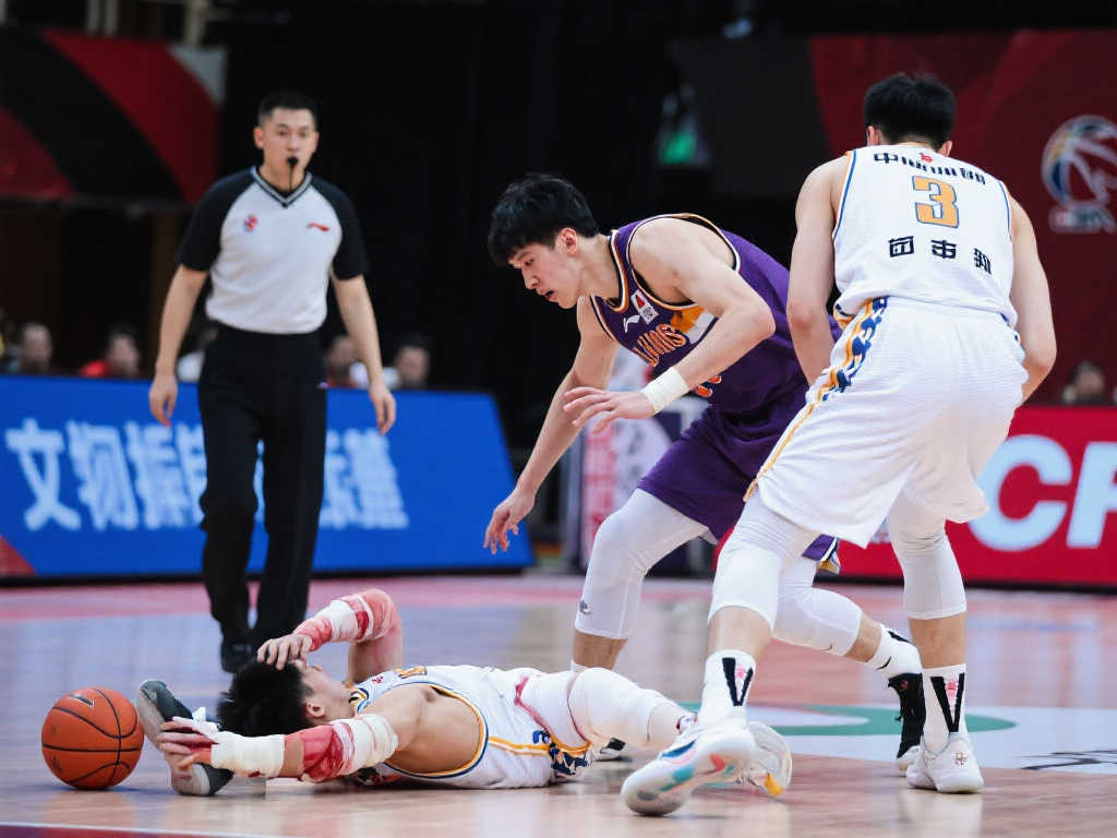 引发了有关 引发了有关